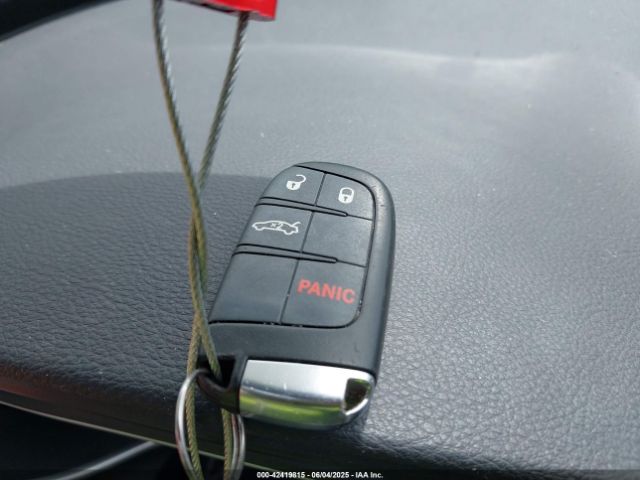 2015 CHRYSLER 200 1C3CCCAB5FN632725 Photo 10