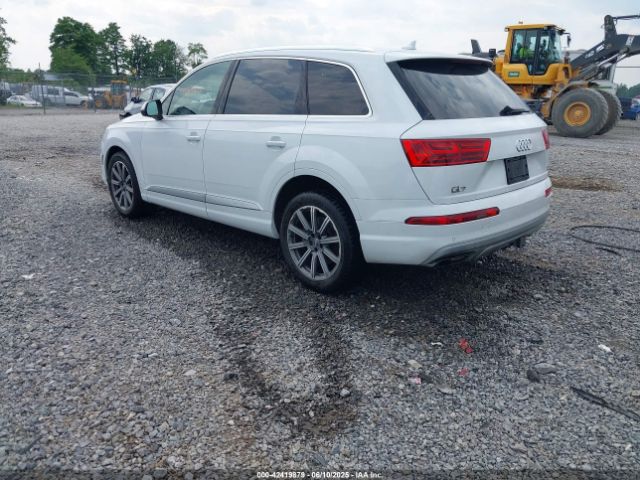 2018 AUDI Q7 WA1VAAF72JD019781 Photo 2