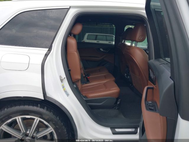 2018 AUDI Q7 WA1VAAF72JD019781 Photo 7