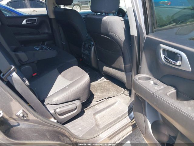 5N1DR2MM3JC669486 Nissan Pathfinder