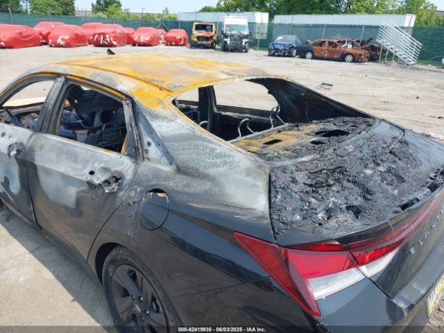 2022 HYUNDAI ELANTRA 5NPLS4AG4NH077183 Photo 5