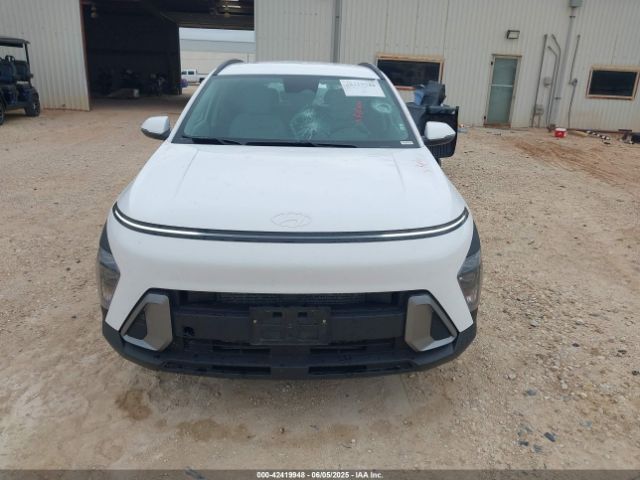 KM8HB3AB0SU283845 Hyundai Kona Sel