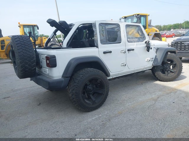 1C4HJXDG9JW221353 Jeep Wrangler