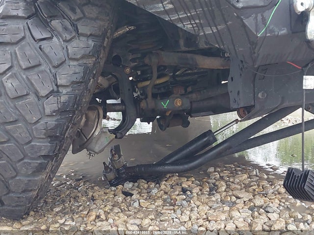 1C4HJXDG9JW221353 Jeep Wrangler