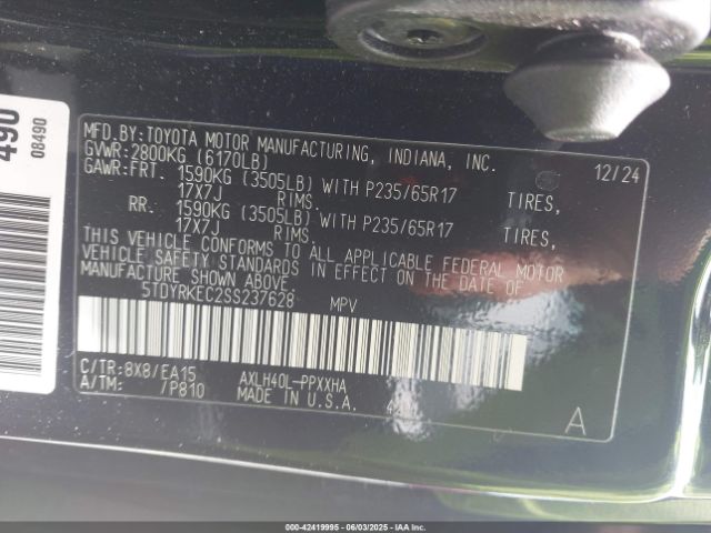 5TDYRKEC2SS237628 Toyota SIENNA XLE