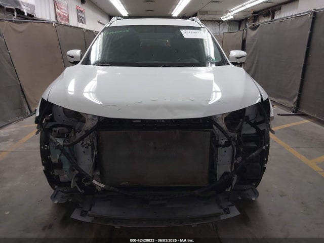 Продаж на аукціоні авто 2017 Nissan Rogue Sv, vin: JN8AT2MT6HW153216, номер лоту: 42420023