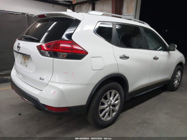 Продаж на аукціоні авто 2017 Nissan Rogue Sv, vin: JN8AT2MT6HW153216, номер лоту: 42420023