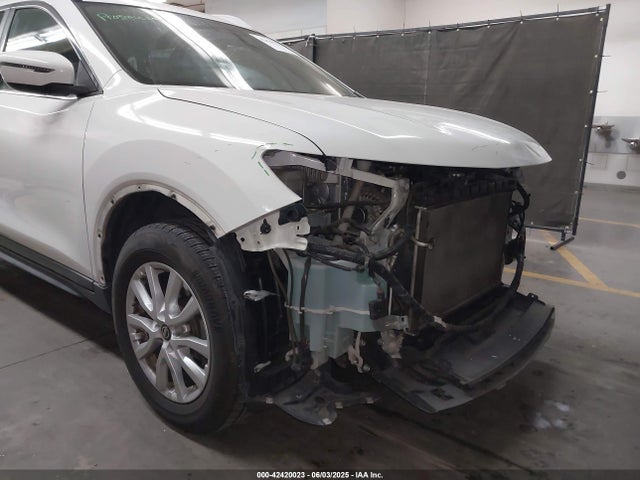 Продаж на аукціоні авто 2017 Nissan Rogue Sv, vin: JN8AT2MT6HW153216, номер лоту: 42420023