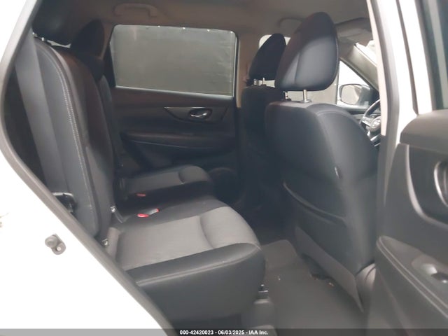 Продаж на аукціоні авто 2017 Nissan Rogue Sv, vin: JN8AT2MT6HW153216, номер лоту: 42420023