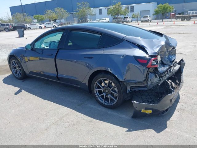 2022 TESLA MODEL 3 5YJ3E1EB9NF363131 Photo 2