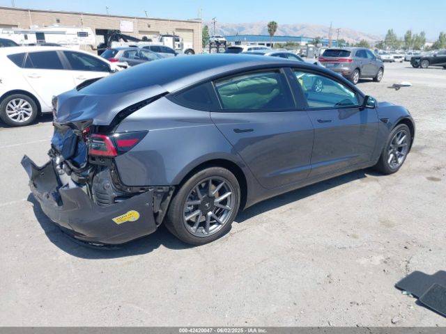 2022 TESLA MODEL 3 5YJ3E1EB9NF363131 Photo 3