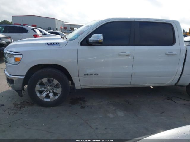 1C6RREJT2RN220072 RAM 1500 Laramie  4x2 5'7 Box