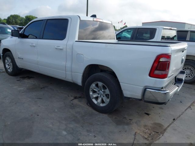 1C6RREJT2RN220072 RAM 1500 Laramie  4x2 5'7 Box