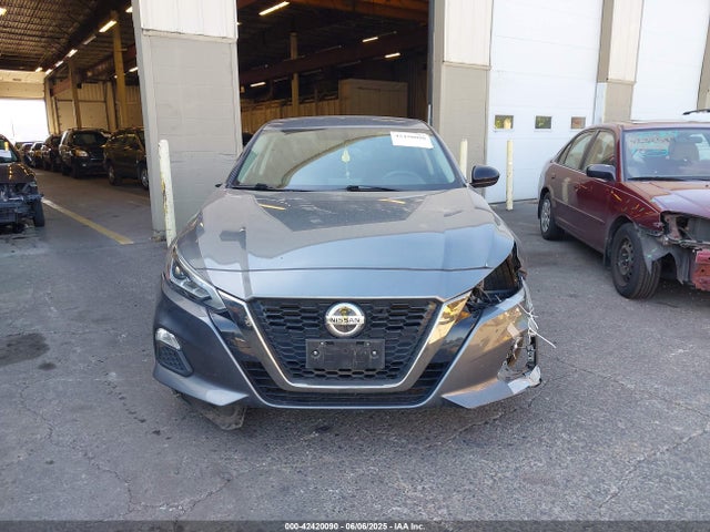 Nissan Altima 2019 1N4BL4CV1KC193071 Image 13