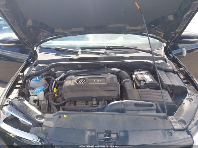 3VWB17AJ3EM225018 Volkswagen 2014
