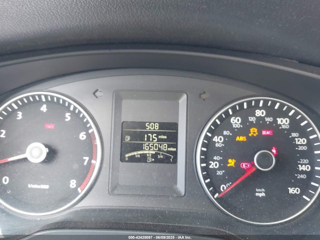 3VWB17AJ3EM225018 Volkswagen 2014
