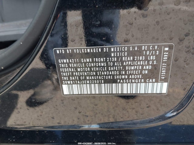 3VWB17AJ3EM225018 Volkswagen 2014