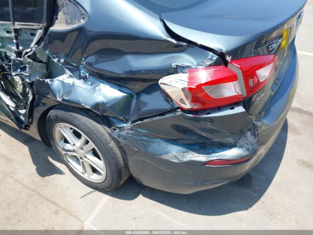 2017 CHEVROLET CRUZE 1G1BE5SMXH7166111 Photo 5