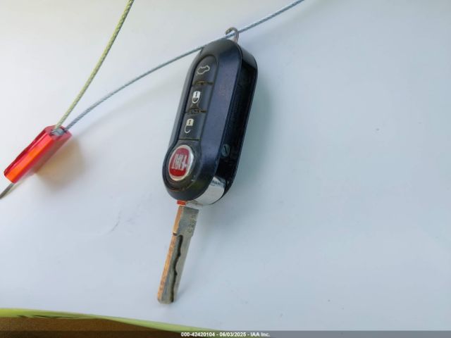 3C3CFFAR0GT120913 Fiat 500 POP