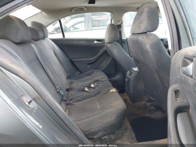 3VWLL7AJ2EM271356 Volkswagen Jetta 2.0l Tdi Value Edition