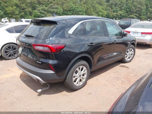 1FMCU9GNXRUA24377 Ford Escape Active