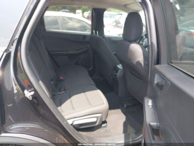 1FMCU9GNXRUA24377 Ford Escape Active