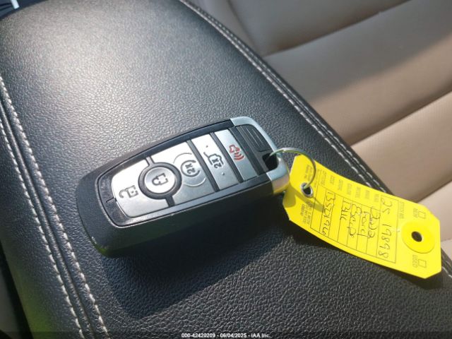 2022 FORD ESCAPE 1FMCU9J93NUB50196 Photo 10