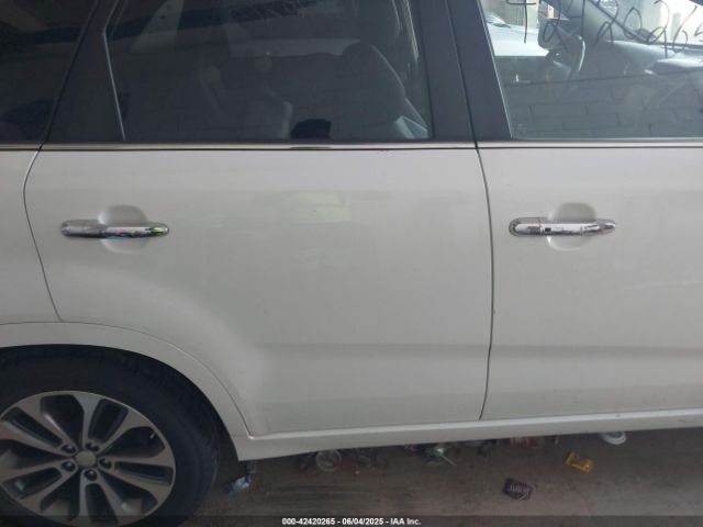 5XYKWDA74EG498604 KIA Sorento Sx V6