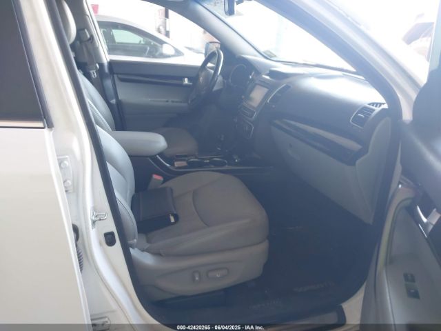 5XYKWDA74EG498604 KIA Sorento Sx V6