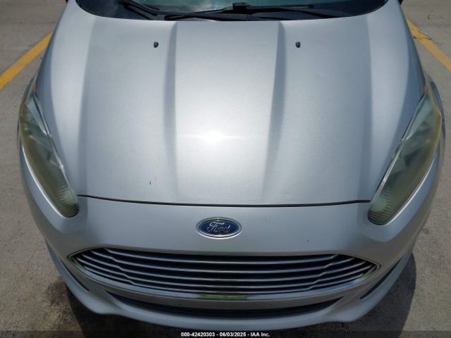 3FADP4BJ3GM151096 Ford FIESTA SE