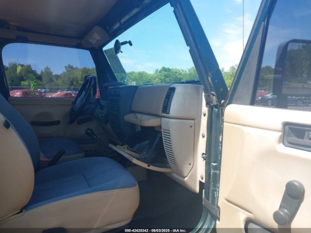 2000 JEEP WRANGLER 1J4FA59S0YP748057 Photo 4