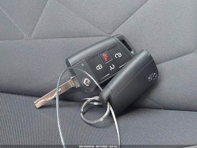 3VWBX7BU5SM019296 Volkswagen tsi