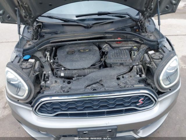 2018 MINI COUNTRYMAN WMZYT3C3XJ3E00006 Photo 9