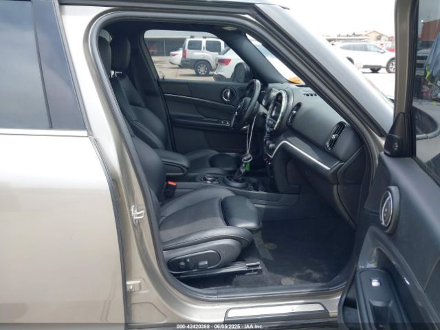 2018 MINI COUNTRYMAN WMZYT3C3XJ3E00006 Photo 4