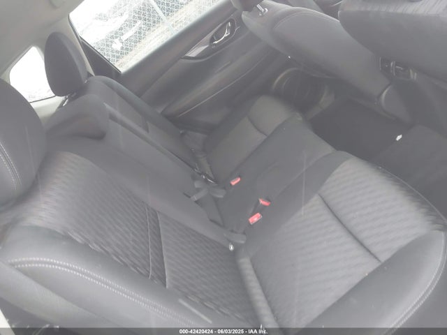 KNMAT2MV4JP611168 Nissan Rogue
