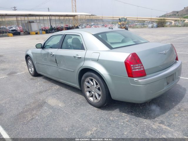 2005 CHRYSLER 300C 2C3JA63H05H552031 Photo 2
