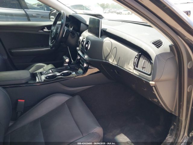 2019 KIA STINGER KNAE25LA9K6056243 Photo 4