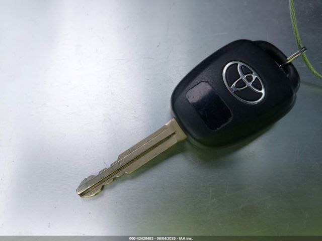 2T1BURHE3FC468305 Toyota COROLLA LE