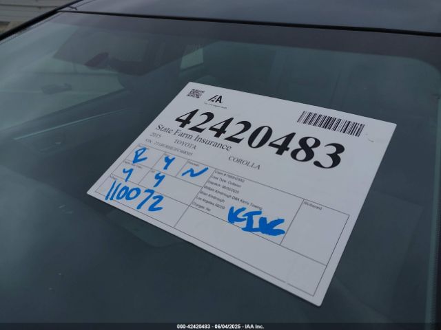2T1BURHE3FC468305 Toyota COROLLA LE