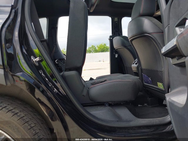 W1N4M4GB6NW230174 Mercedes-Benz m260