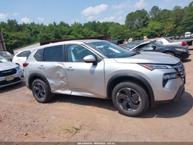 JN8BT3BB4SW159303 Nissan Rogue Sv Intelligent Awd