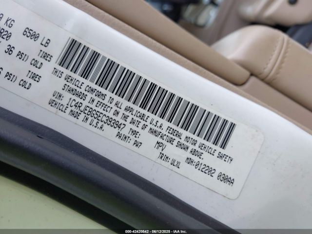 1C4RJEBG5EC393947 Jeep Grand Cherokee Limited