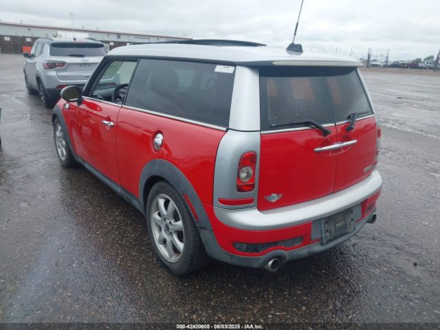 2010 MINI COOPER S CLUBMAN WMWMM3C55ATP94439 Photo 2