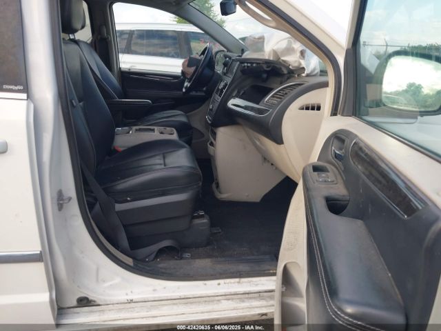 2013 CHRYSLER TOWN & COUNTRY 2C4RC1BG8DR722164 Photo 4