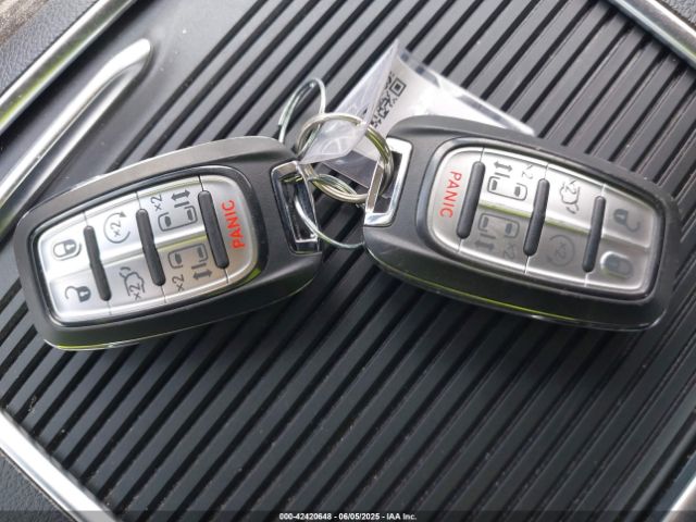 2C4RC1S79PR630551 Chrysler Pacifica Hybrid Limited