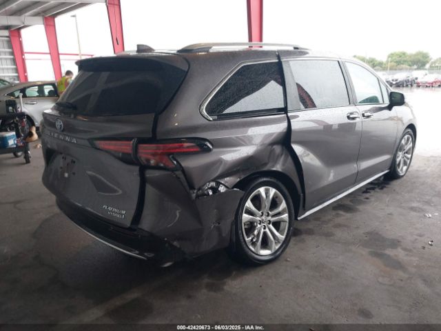 2024 TOYOTA SIENNA 5TDERKEC8RS225075 Photo 3