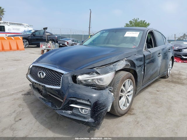 Infiniti 2015 2015 JN1BV7AP0FM337271 Image 2