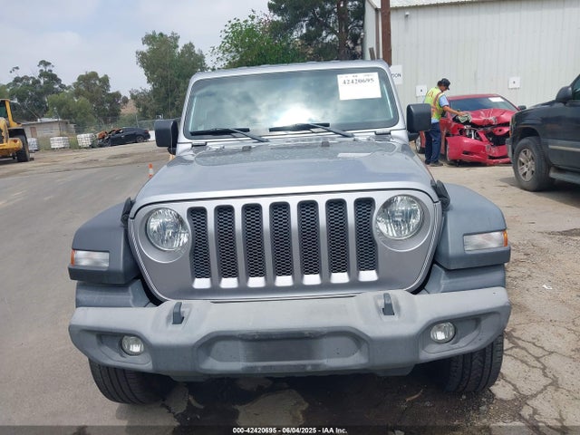 1C4HJXDN5JW145340 Jeep 2018