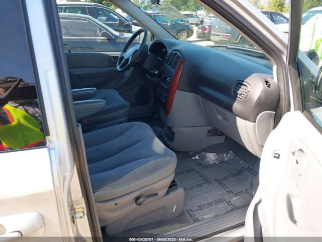 2005 CHRYSLER TOWN & COUNTRY 1C4GP45R95B198498 Photo 4