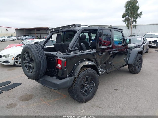 1C4HJXDG8JW105612 Jeep 2018